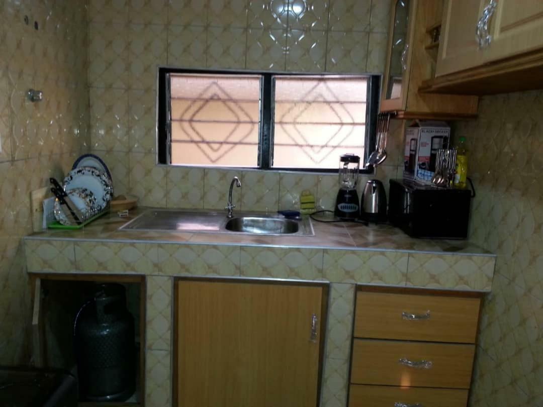 קומסי Gya-Son Royal Guest House מראה חיצוני תמונה