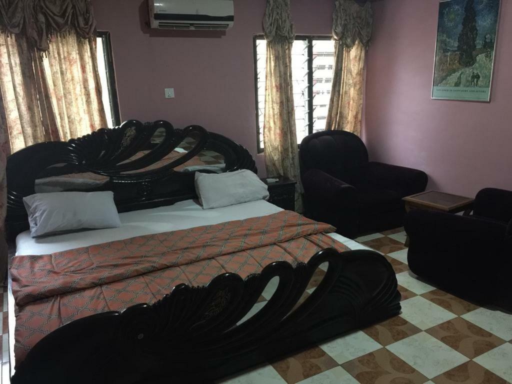 קומסי Gya-Son Royal Guest House מראה חיצוני תמונה
