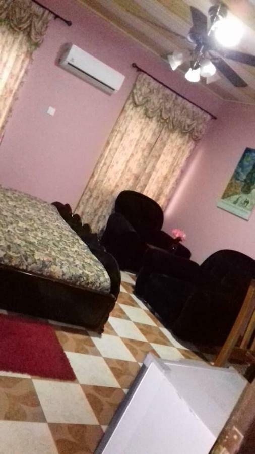 קומסי Gya-Son Royal Guest House מראה חיצוני תמונה