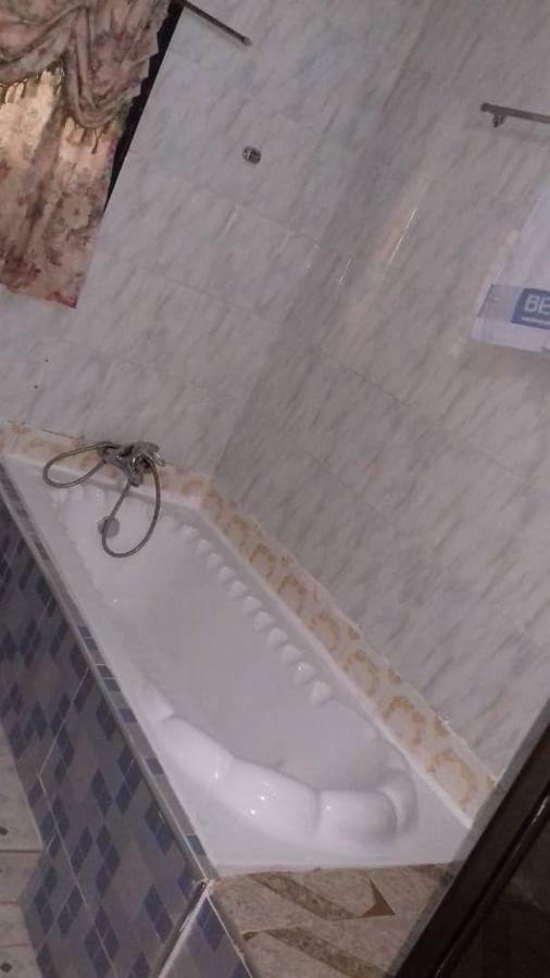 קומסי Gya-Son Royal Guest House מראה חיצוני תמונה