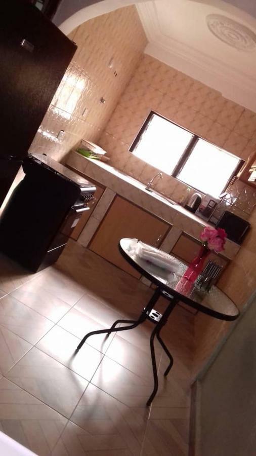 קומסי Gya-Son Royal Guest House מראה חיצוני תמונה